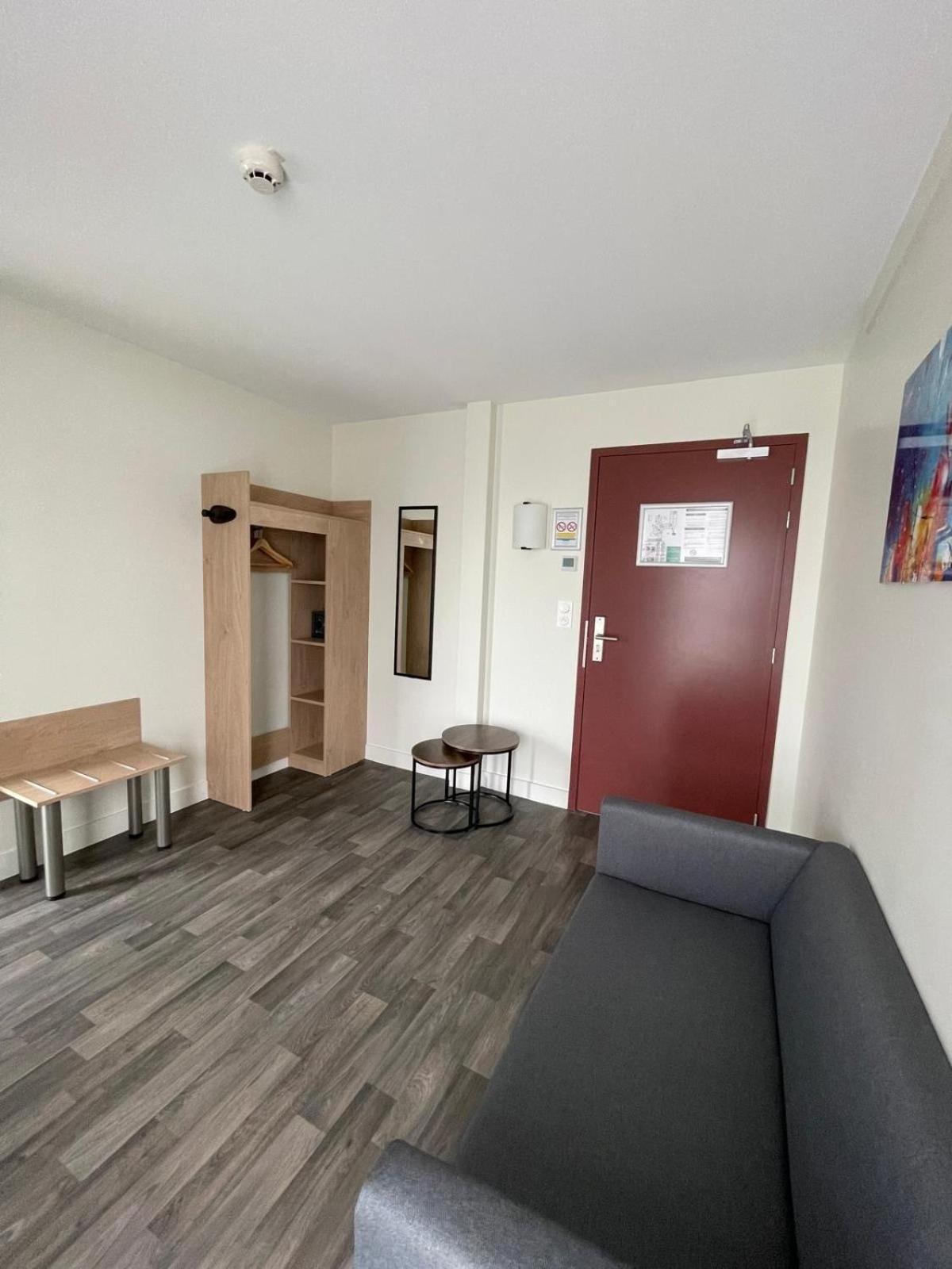 Hotel Wood Inn Bordeaux Aeroport Мериньяк Экстерьер фото